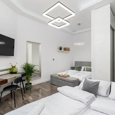 Malila Premium Cracow Centre Starowislna 43 *